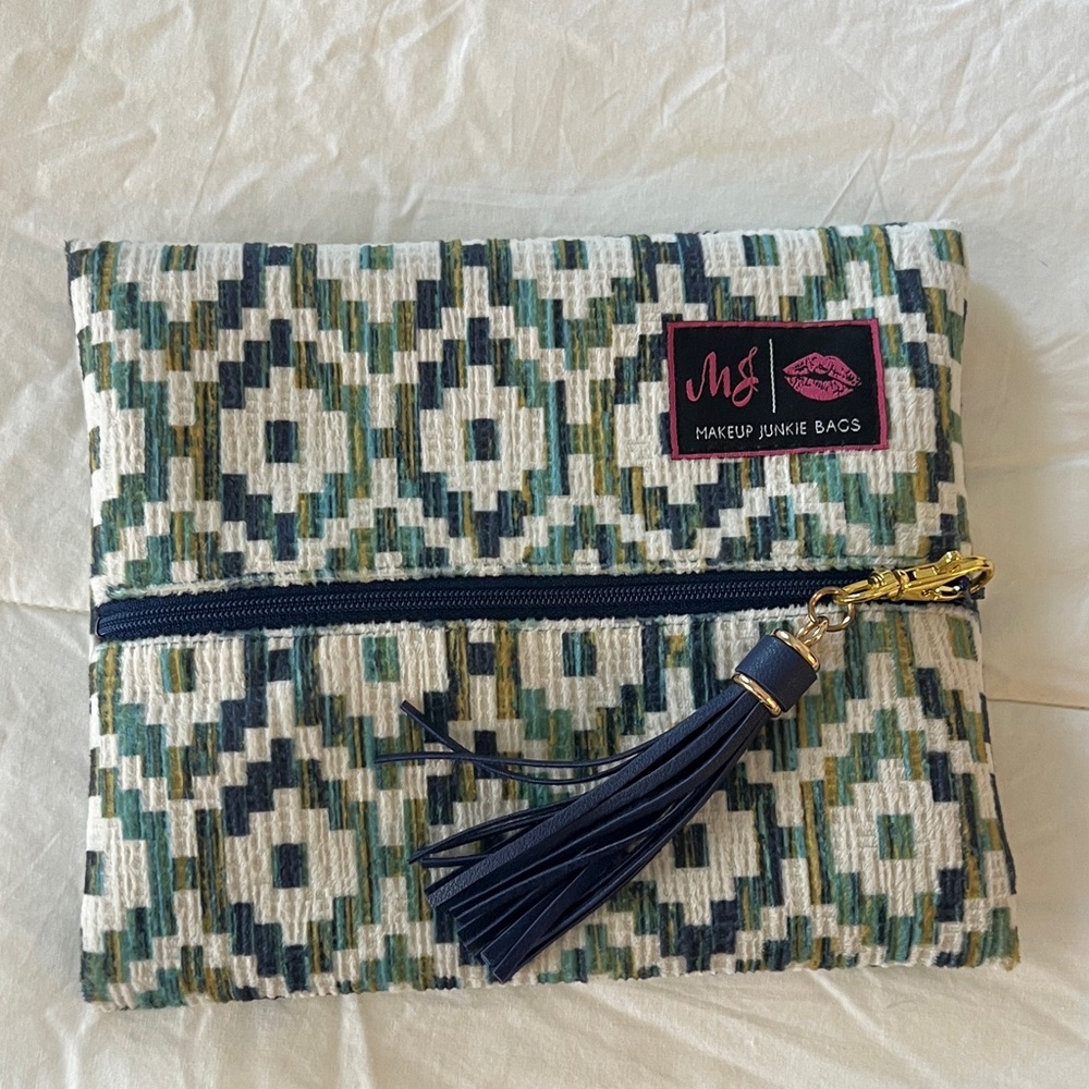 Makeup Junkie Bags Green and Blue Cosmetic Bag